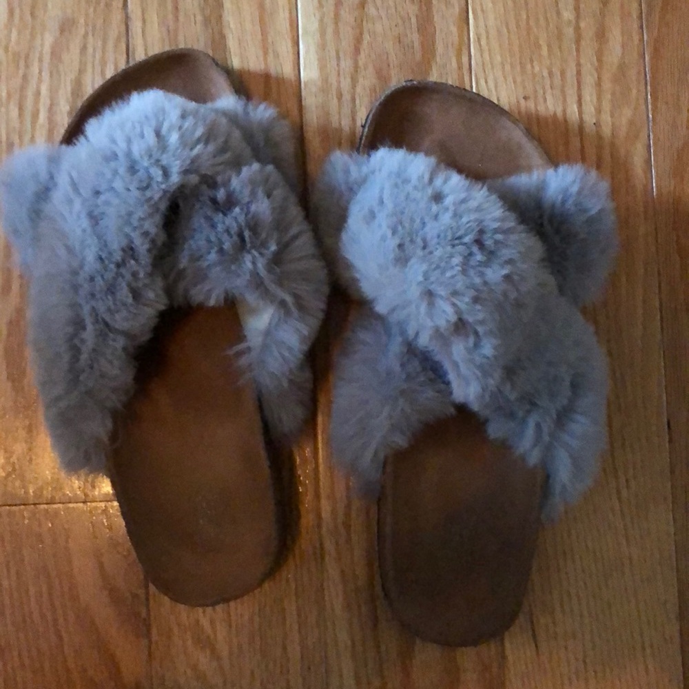 Gray Fluffy Sandals